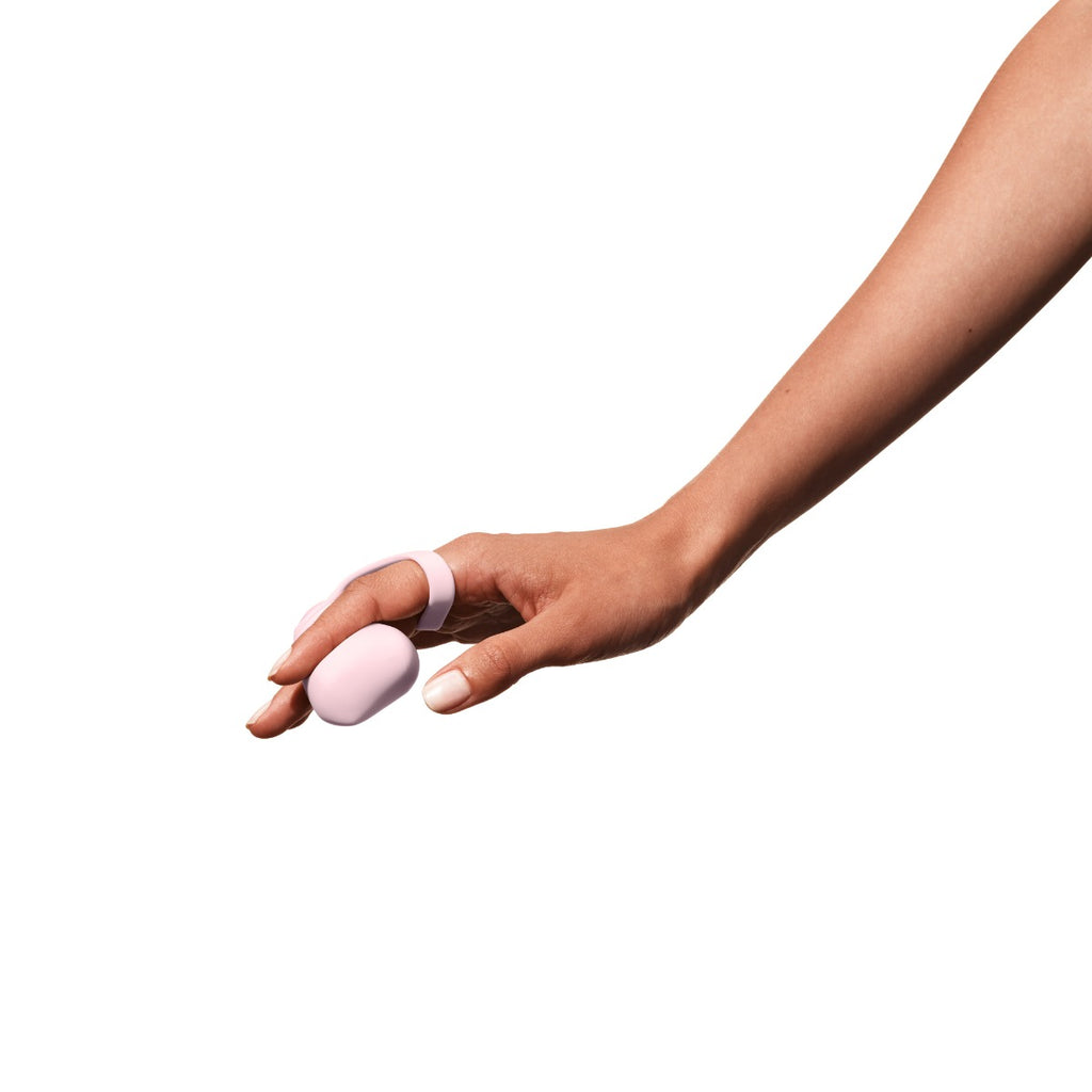 DAME - Fin 2.0 Finger Vibrator - Quartz